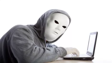 Google to fight YouTube bullies