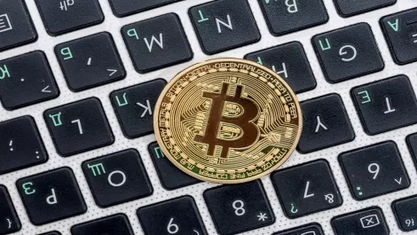 Is bitcoin the new alternative investment or a bubble ready to burst?