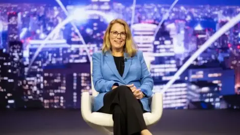 FIS posts record core banking wins at smaller banks